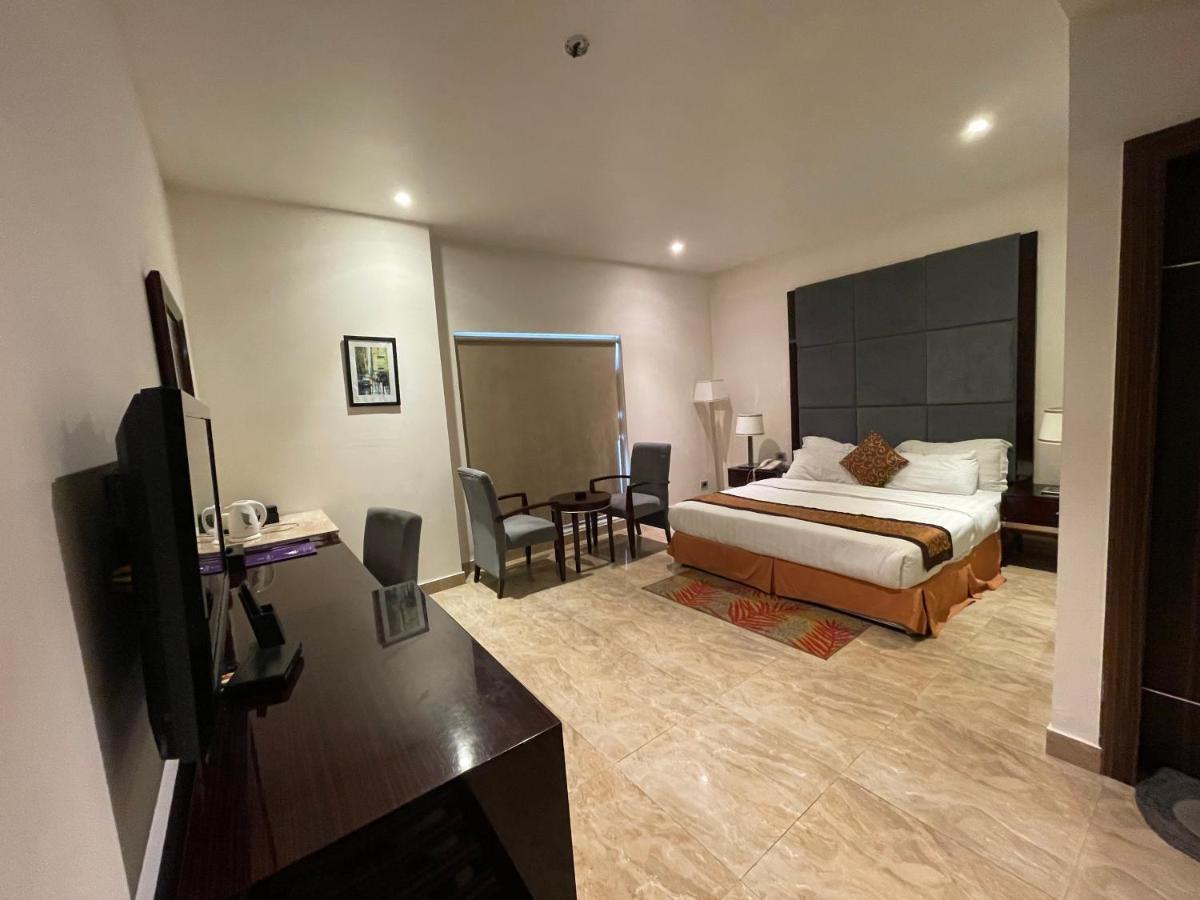 Central Boutique Hotel Moradabad Exterior photo