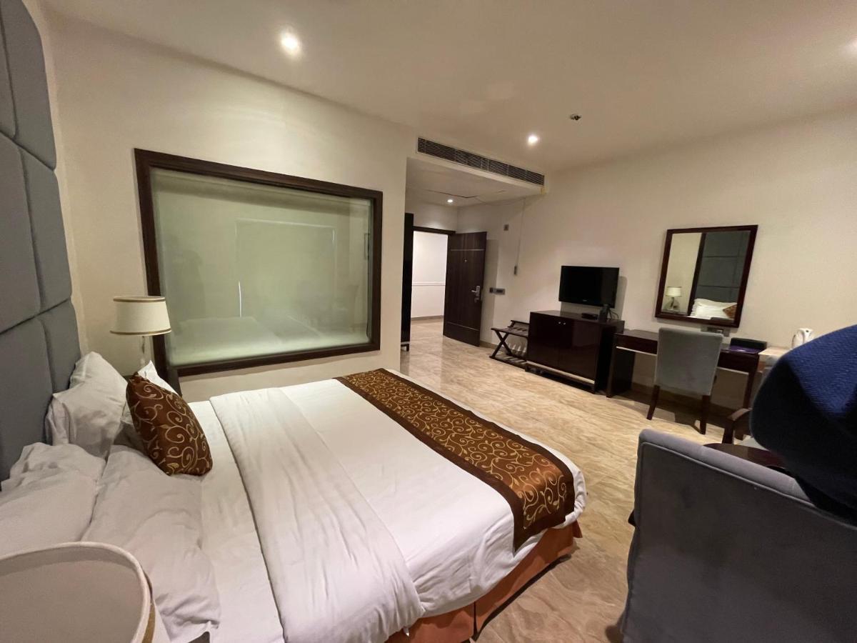Central Boutique Hotel Moradabad Exterior photo